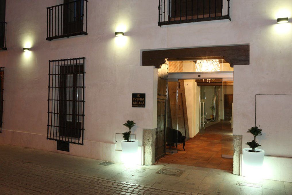 Evenia Alcala Boutique Hotel Alcalá de Henares Exterior foto